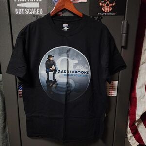 Garth Brooks 2014‎ concert t shirt large